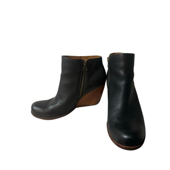 Kork-Ease Women's Black Leather Wedge Booties US Size 6.5 M Zip Up - Picture 4 of 7
